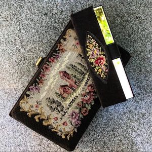Vintage German needlepoint clutch!